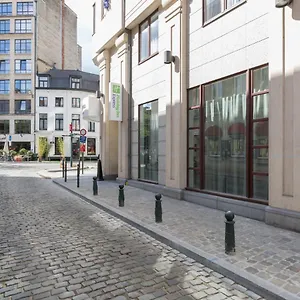 https://holiday-inn-express-brussels-grand-place.brusselshotelsbook.com