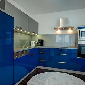 Carin Deluxe I Apartamento