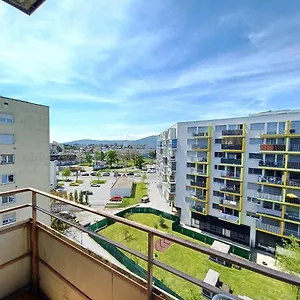 Kwatera prywatna Brightcenterapartment 