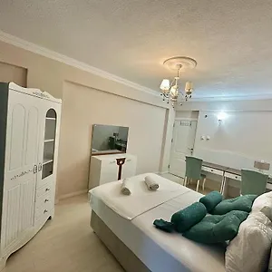 مينا ريزيدنس شقة فندقية ترابزون