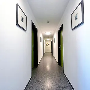 Otel Astral, Viyana