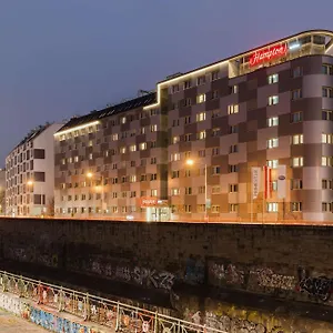 Otel Hampton By Hilton West, Viyana