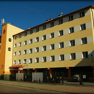 *** Hotel apartamentowy Ośrodek Scsk Optima Polska