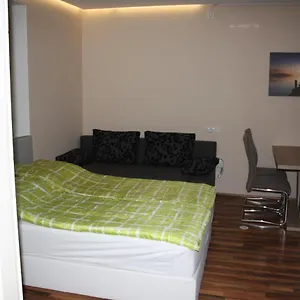 Vienna Top Apartment דירה