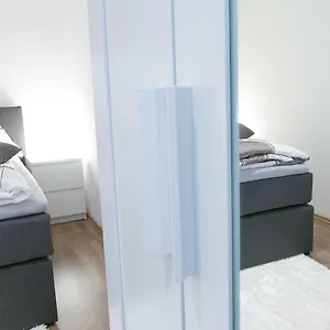 Laguna Apartment