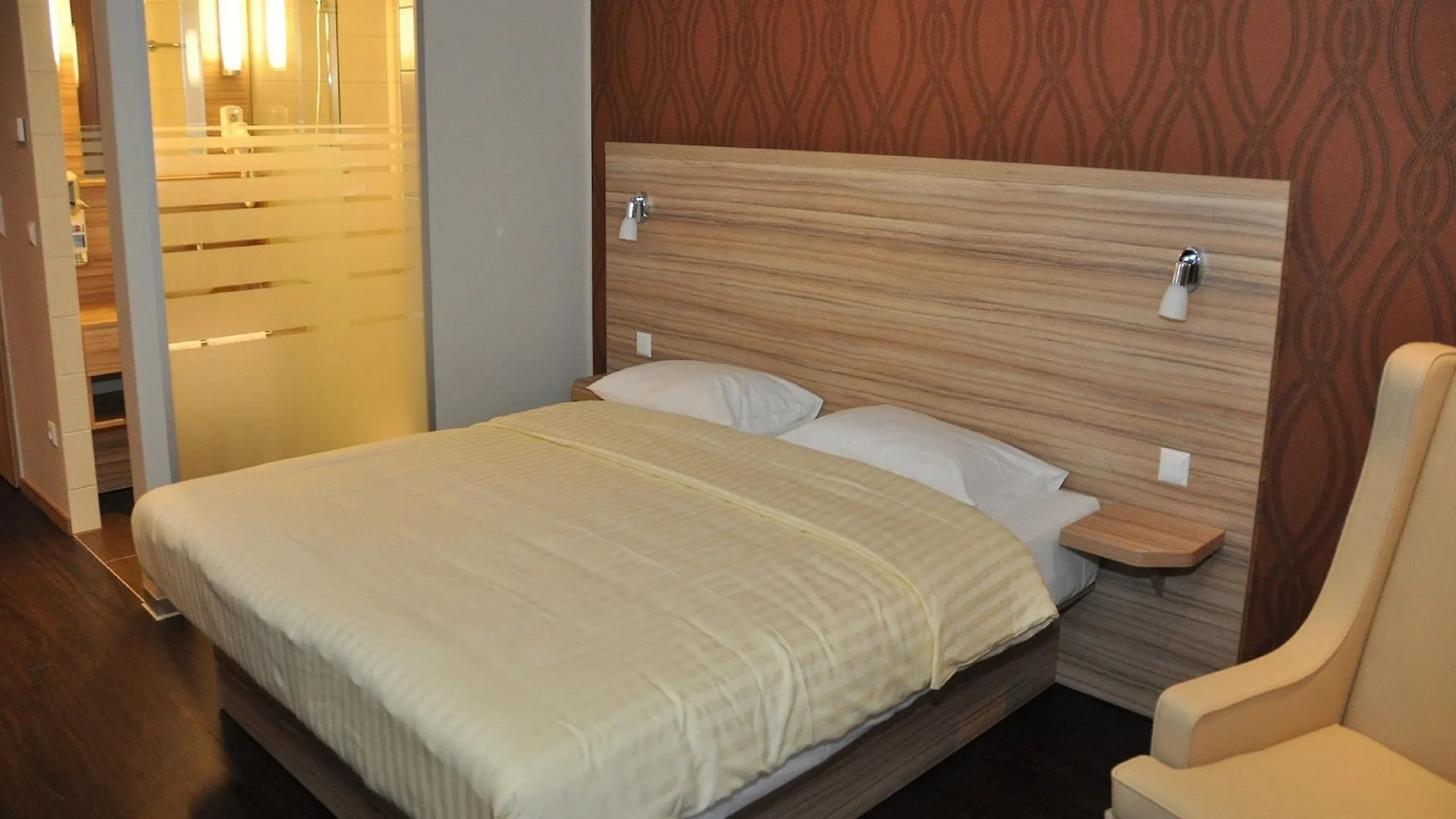 Leonardo Hotel Vienna Hauptbahnhof 4*,  Austria