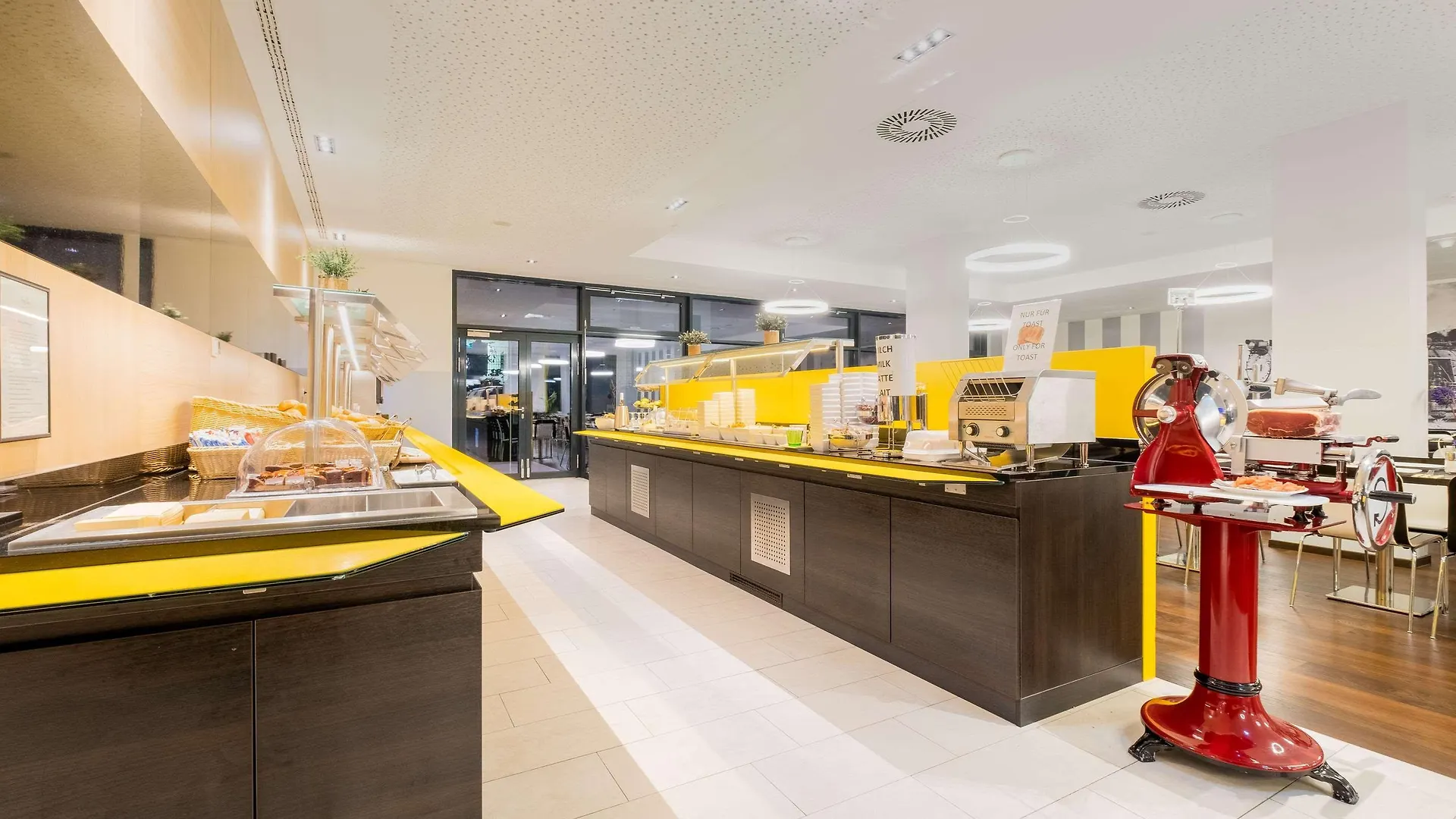 Leonardo Hotel Vienna Hauptbahnhof